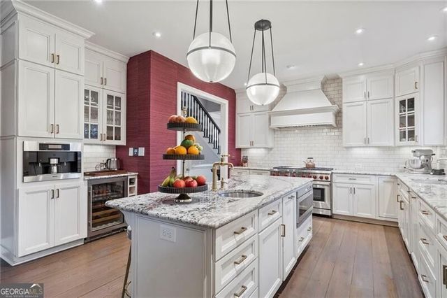 88 Peachtree Circle NE, Atlanta, GA 30309