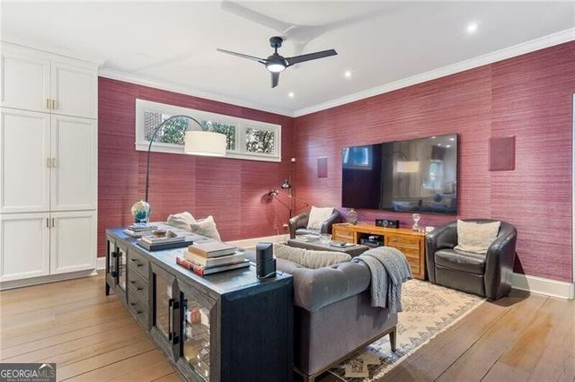 88 Peachtree Circle NE, Atlanta, GA 30309