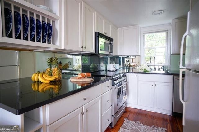 88 Peachtree Circle NE, Atlanta, GA 30309