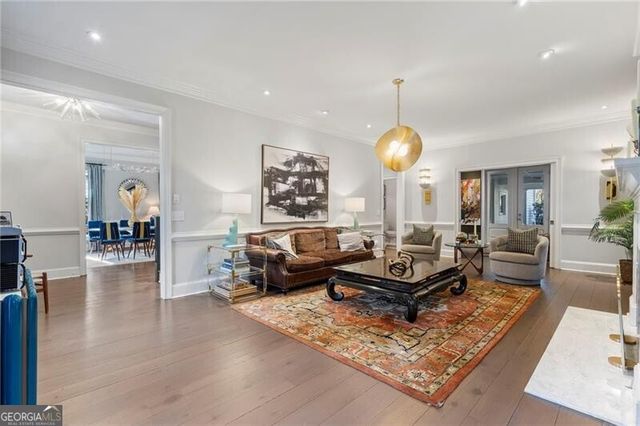 88 Peachtree Circle NE, Atlanta, GA 30309