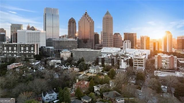88 Peachtree Circle NE, Atlanta, GA 30309