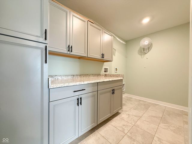 6807 Collisi Place, Brownsburg, IN 46112