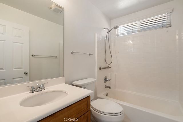 182 Monument, Perris, CA 92570