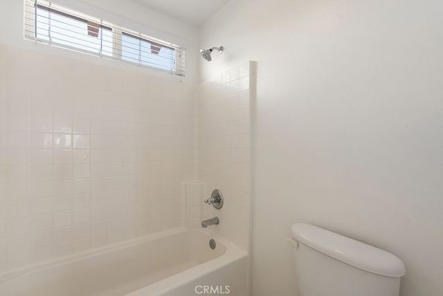 182 Monument, Perris, CA 92570