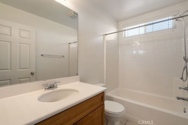 182 Monument, Perris, CA 92570