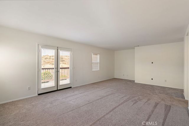 182 Monument, Perris, CA 92570