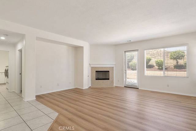 182 Monument, Perris, CA 92570