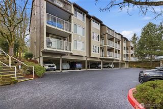 210 Mt Park Boulevard SW #F301, Issaquah, WA 98027