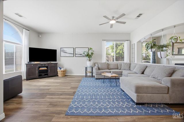 14600 Central Coast Street, Bakersfield, CA 93314