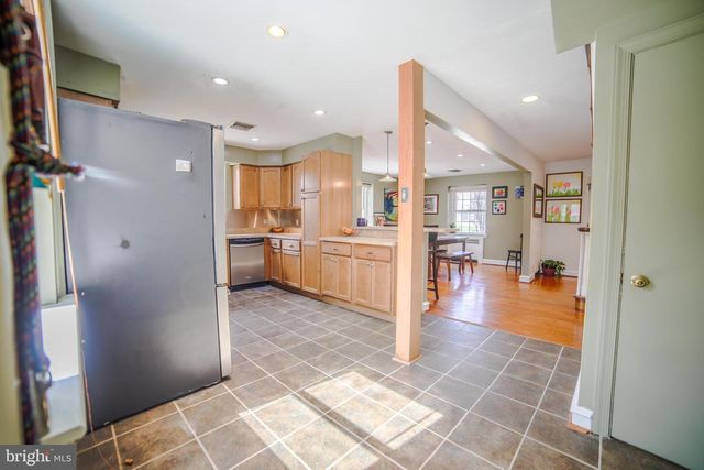 128 HENLEY RD, Wynnewood, PA 19096