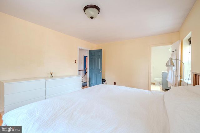 128 HENLEY RD, Wynnewood, PA 19096