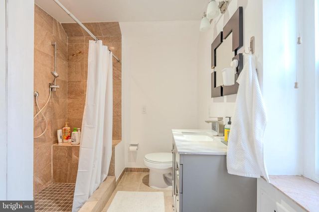 128 HENLEY RD, Wynnewood, PA 19096