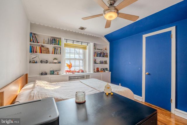 128 HENLEY RD, Wynnewood, PA 19096