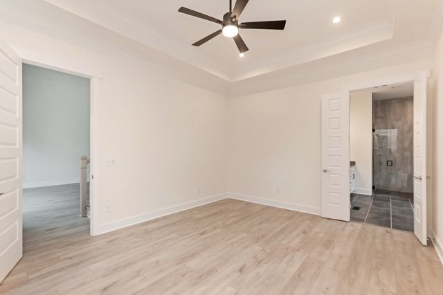 2048 Blackstone Drive, Hendersonville, TN 37075