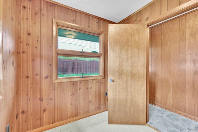 4 Oak Street, Chester, NY 10918