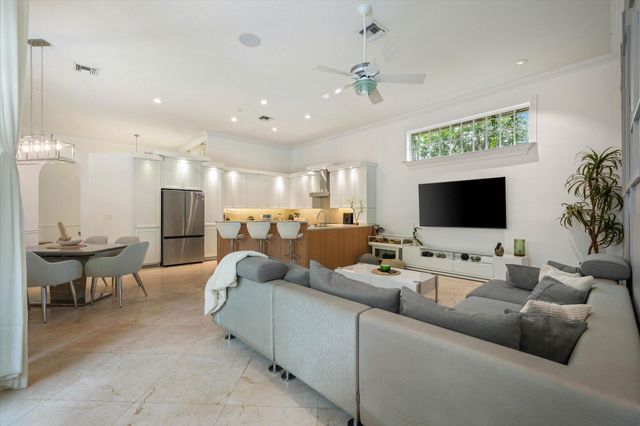 2647 EDGEWATER Drive, Weston, FL 33332