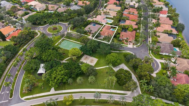 2647 EDGEWATER Drive, Weston, FL 33332
