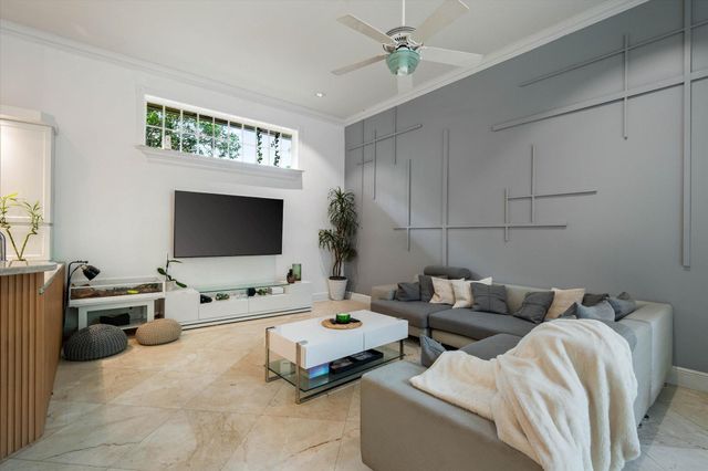 2647 EDGEWATER Drive, Weston, FL 33332