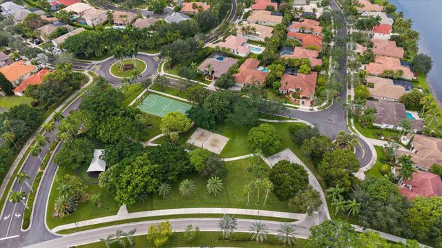 2647 EDGEWATER Drive, Weston, FL 33332