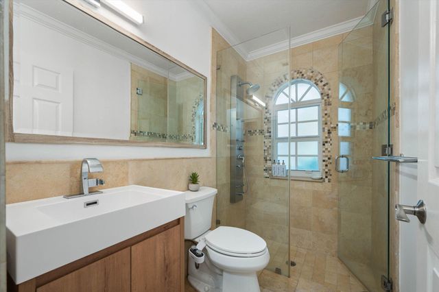 2647 EDGEWATER Drive, Weston, FL 33332