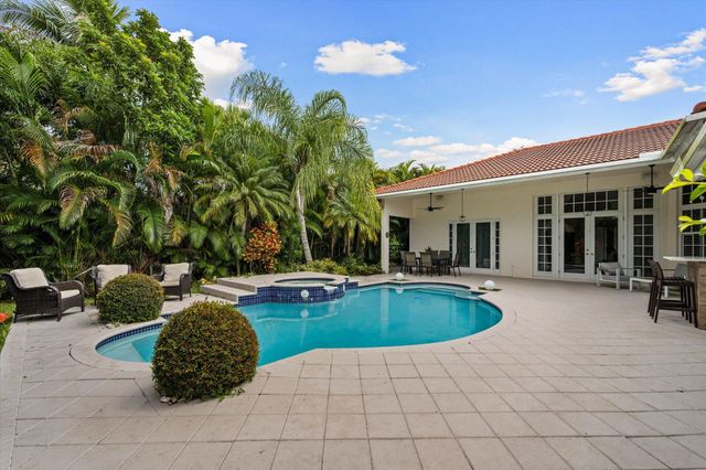 2647 EDGEWATER Drive, Weston, FL 33332