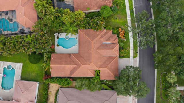 2647 EDGEWATER Drive, Weston, FL 33332