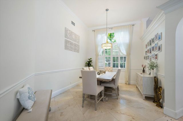 2647 EDGEWATER Drive, Weston, FL 33332