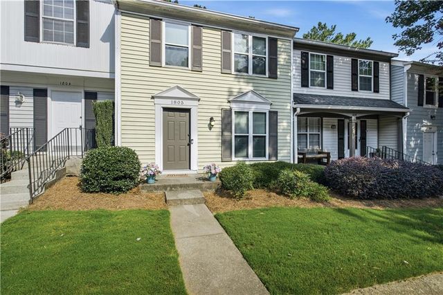1805 Queen Anne Court, Atlanta, GA 30350
