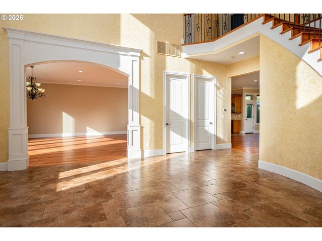 14687 Se PEBBLE BEACH Dr, Happy Valley, OR 97086