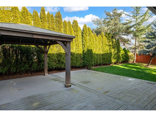 14687 Se PEBBLE BEACH Dr, Happy Valley, OR 97086