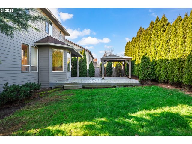 14687 Se PEBBLE BEACH Dr, Happy Valley, OR 97086