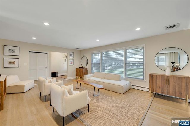 108 Hendrickson, Haworth, NJ 07641