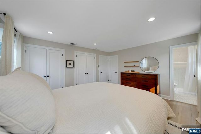 108 Hendrickson, Haworth, NJ 07641