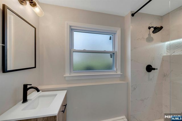 108 Hendrickson, Haworth, NJ 07641