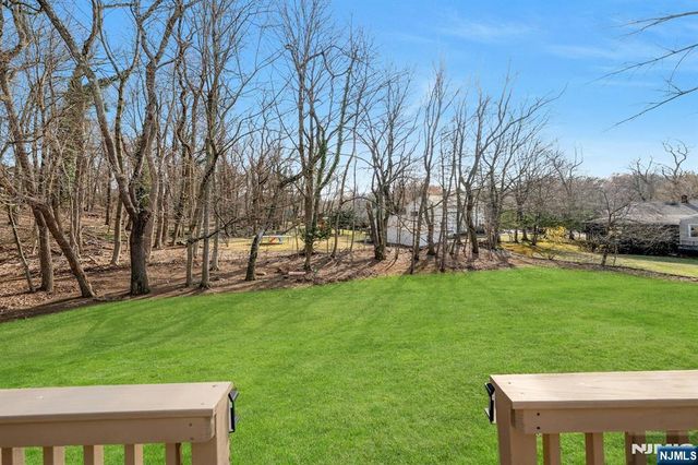 108 Hendrickson, Haworth, NJ 07641