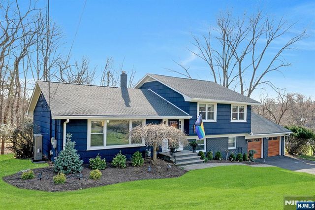 108 Hendrickson, Haworth, NJ 07641