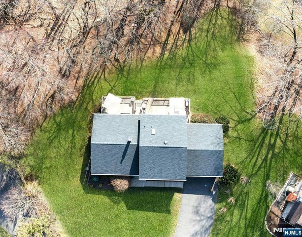 108 Hendrickson, Haworth, NJ 07641