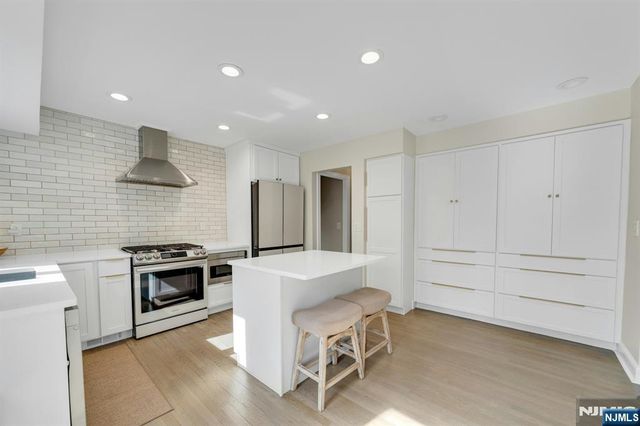 108 Hendrickson, Haworth, NJ 07641