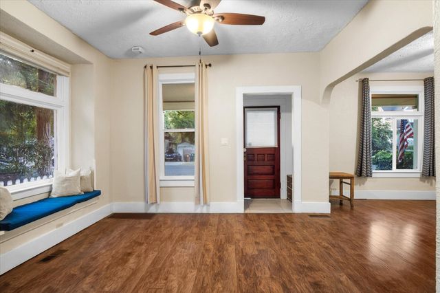 618 E 9th Ave, Spokane, WA 99202