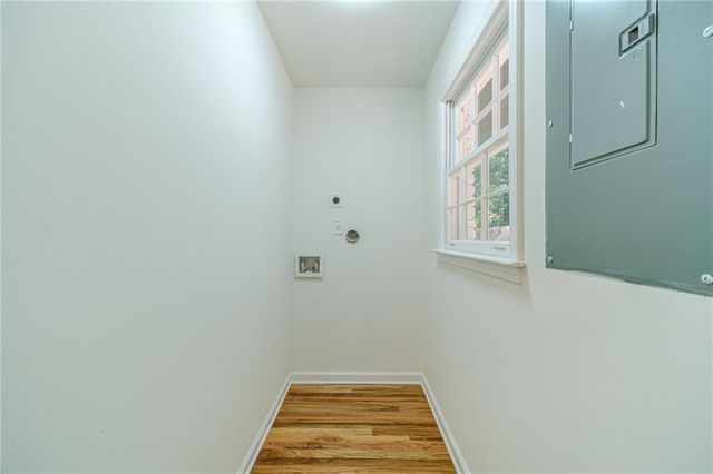 664 Hickory Ridge Road SW, Lilburn, GA 30047