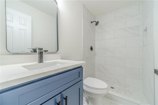 664 Hickory Ridge Road SW, Lilburn, GA 30047