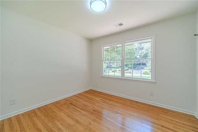 664 Hickory Ridge Road SW, Lilburn, GA 30047
