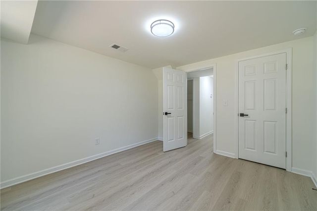 664 Hickory Ridge Road SW, Lilburn, GA 30047