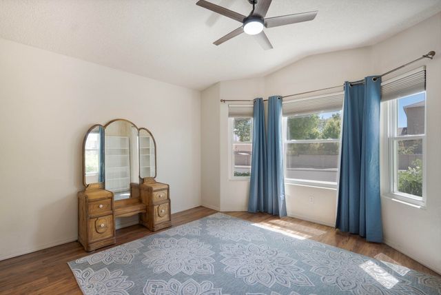 9423 E Travilla Drive NW, Albuquerque, NM 87114
