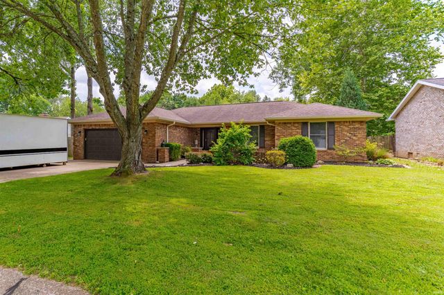 2611 Deerfield Drive, Evansville, IN 47725