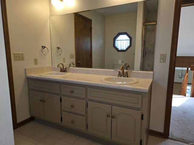 5717 Bayside Drive, Fort Wayne, IN 46815