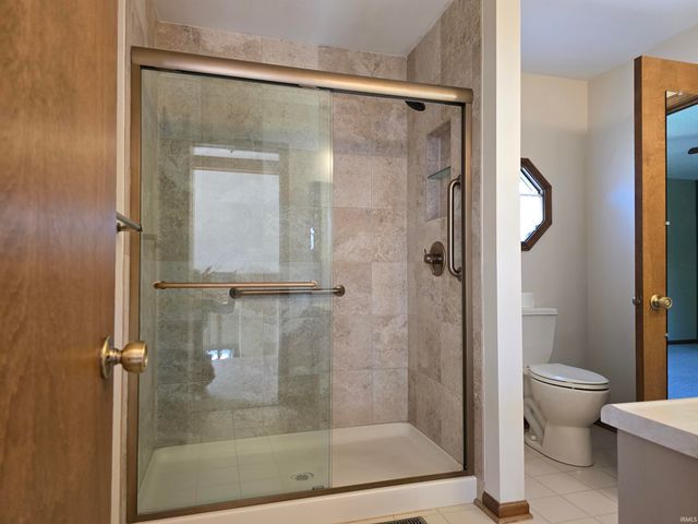 5717 Bayside Drive, Fort Wayne, IN 46815