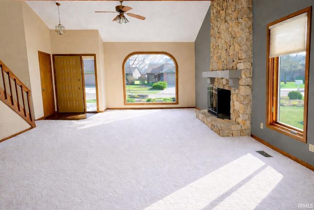 5717 Bayside Drive, Fort Wayne, IN 46815