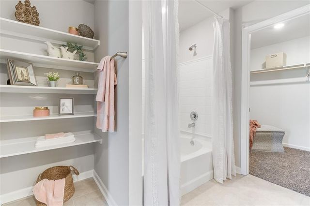 1405 PARKVIEW Drive, Alexandria, LA 71303