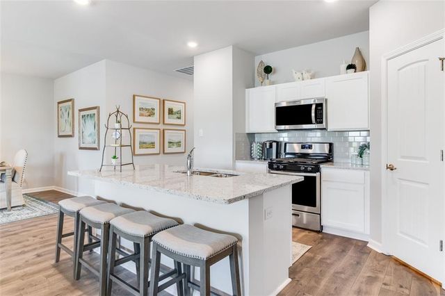 1405 PARKVIEW Drive, Alexandria, LA 71303